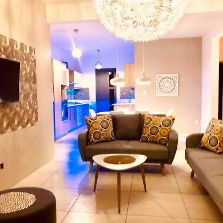 Luxury Westwood Apartment+Pool Flic-en-Flacq エクステリア 写真