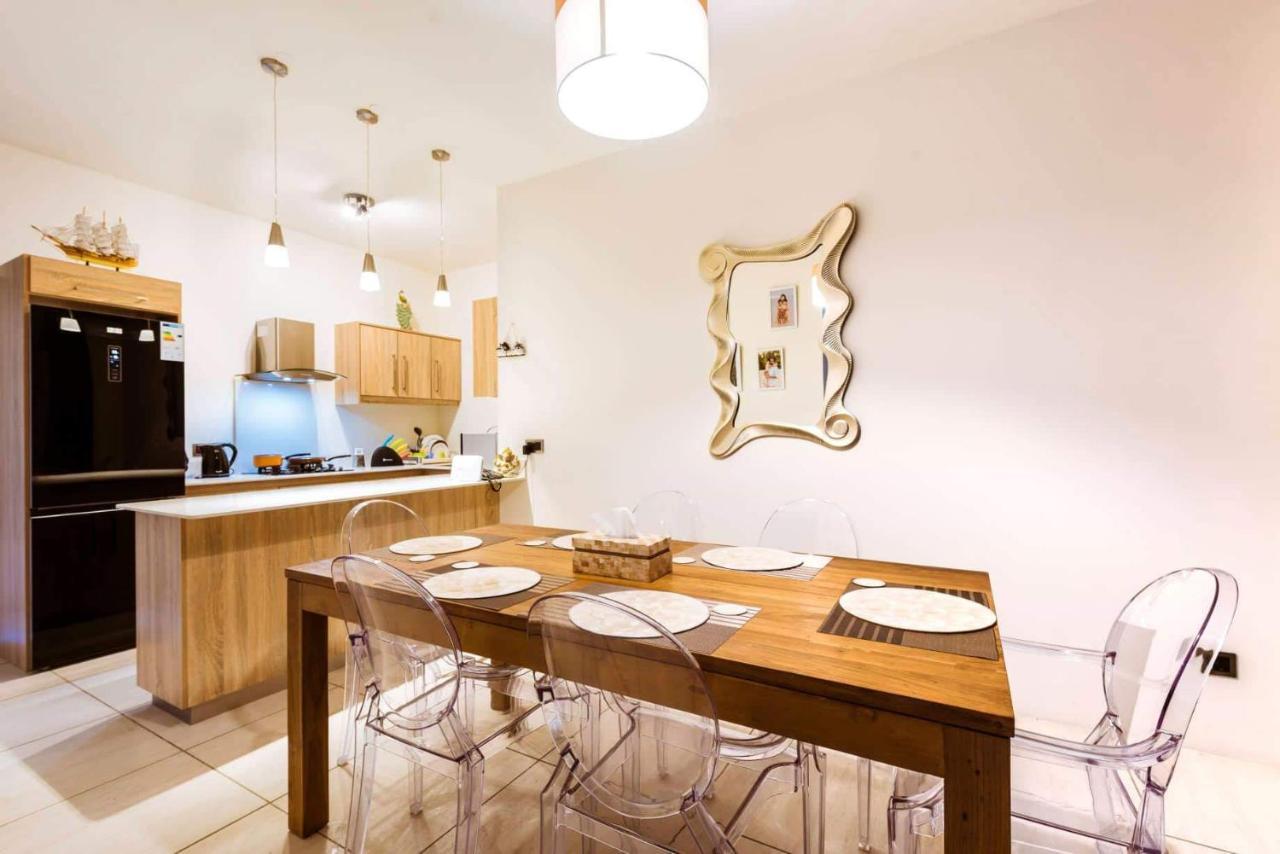 Luxury Westwood Apartment+Pool Flic-en-Flacq 部屋 写真