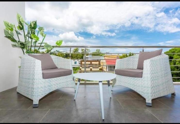 Luxury Westwood Apartment+Pool Flic-en-Flacq エクステリア 写真
