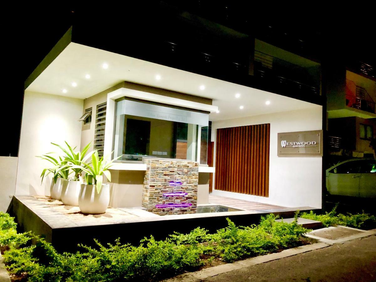 Luxury Westwood Apartment+Pool Flic-en-Flacq エクステリア 写真